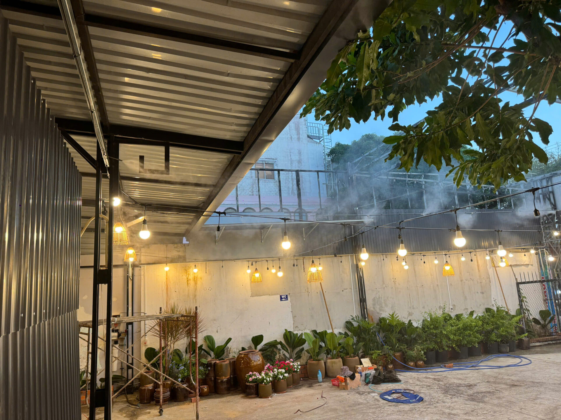 Dự Án Lắp Đặt Hệ Thống Phun Sương Cao Áp Cho Quán Bún Đậu Mắm Tôm Tại Bình Dương 2 z7694035665181_39bf3988ad3e7793caa0c4096470bfac