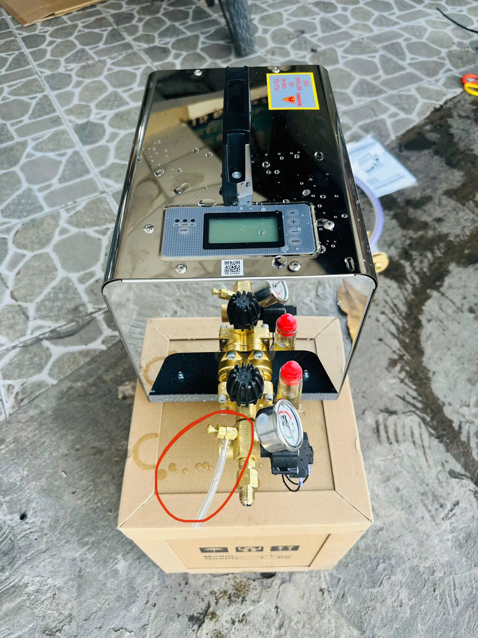 Báo Giá Hệ Thống Phun Sương Quán Cafe 3 máy phun sương cao áp f09s pro của pizo