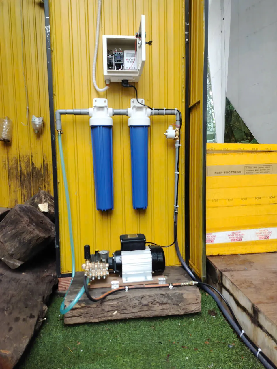 Dự Án Thi Công Hệ Thống Phun Sương Cho Quán Cafe tại Q9 - TP.HCM 3 z7359925673049_7ea82c495e333f44220687b4ad896461