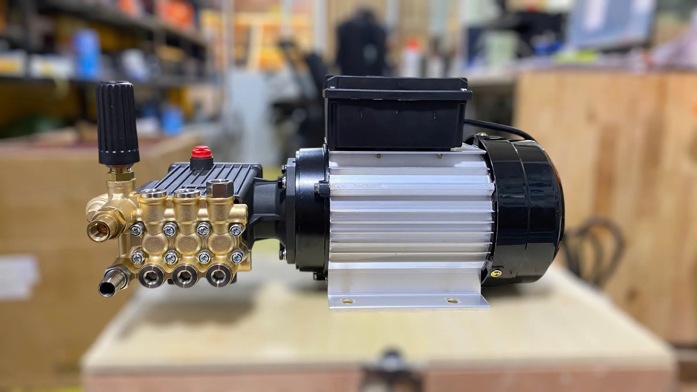 So Sánh Phun Sương Cao Áp & Tăng Áp | Phun Sương Pizo 4 z7274928090817_93f5f34435b2c0ac2cc3d075d6012b6a