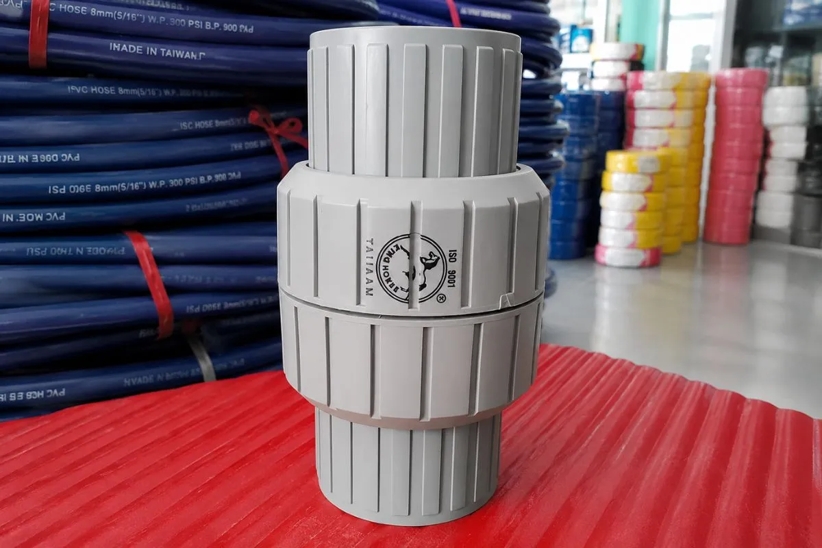 Vì Sao Máy Phun Sương Cần Áp Suất Đủ Để Tạo Sương Mịn 2 Khi Nguyên Nhân Nằm Bên Trong Máy Bơm